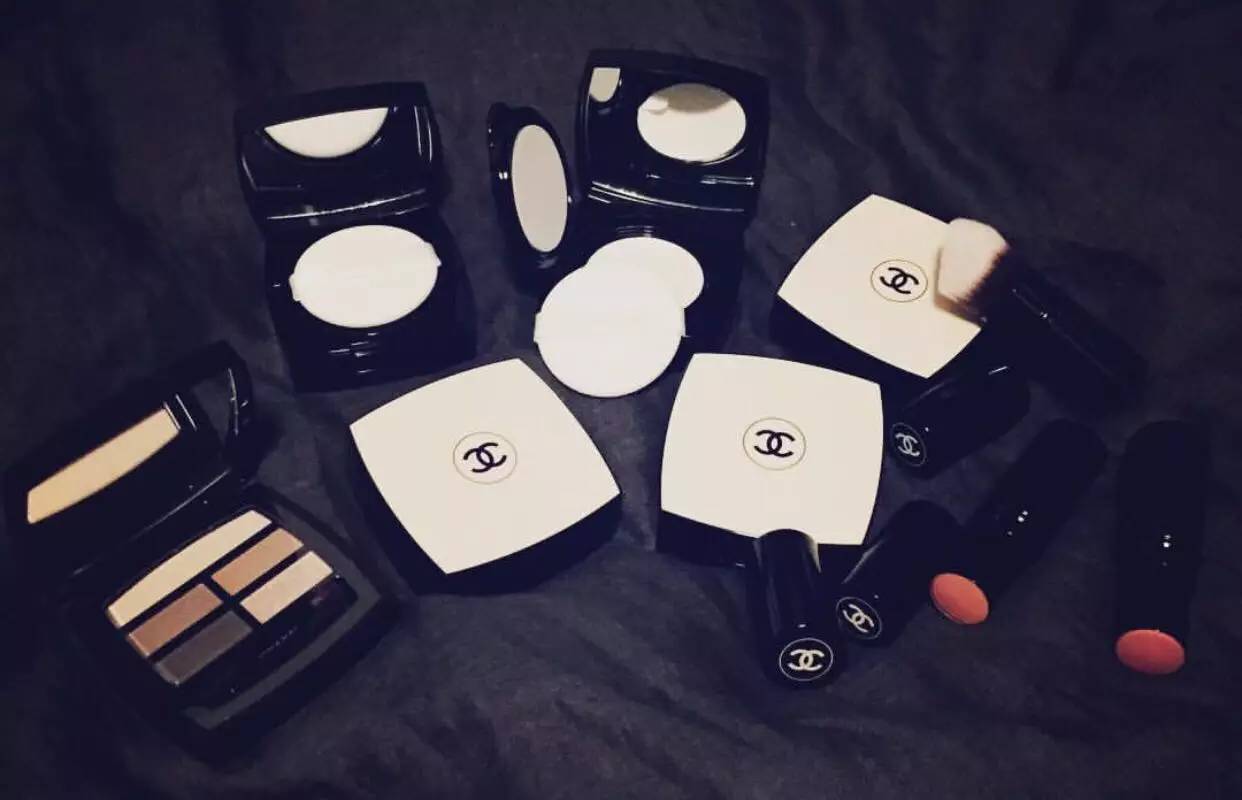 妈妈我买了喜之郎,哦是香奶奶果冻气垫耶!