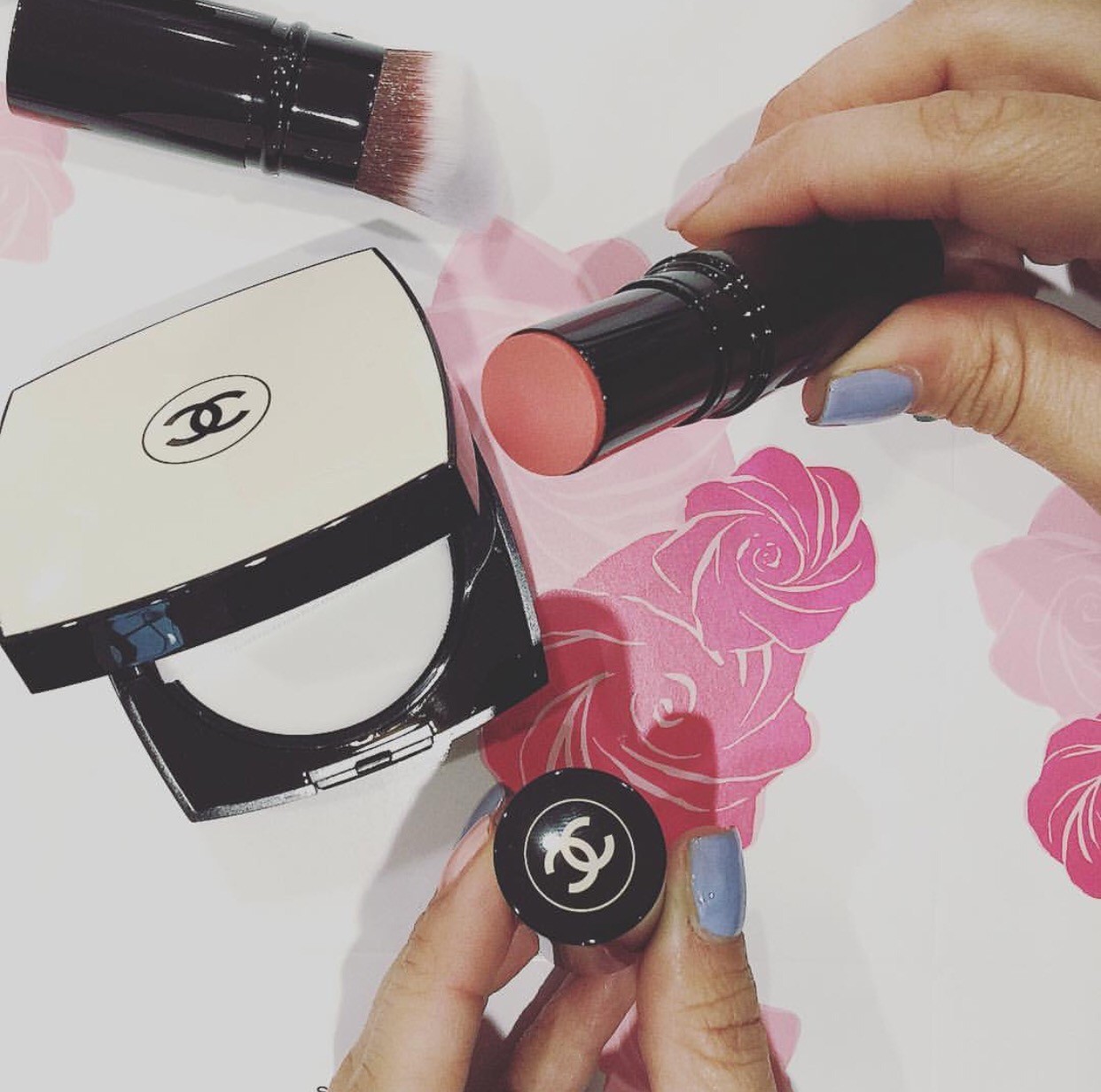 妈妈我买了喜之郎,哦是香奶奶果冻气垫耶!