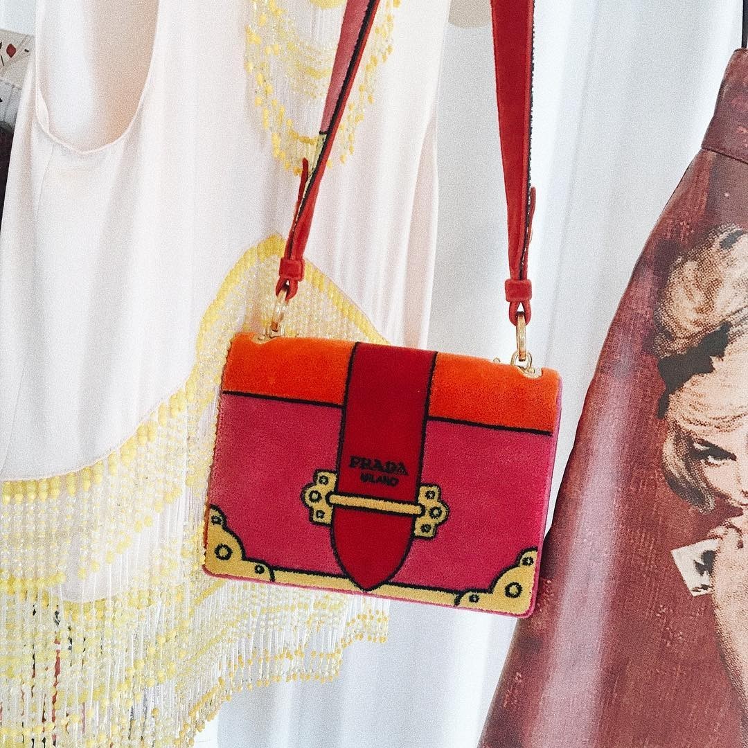 赵薇黄晓明周冬雨中餐厅,赵薇周冬雨高清大图