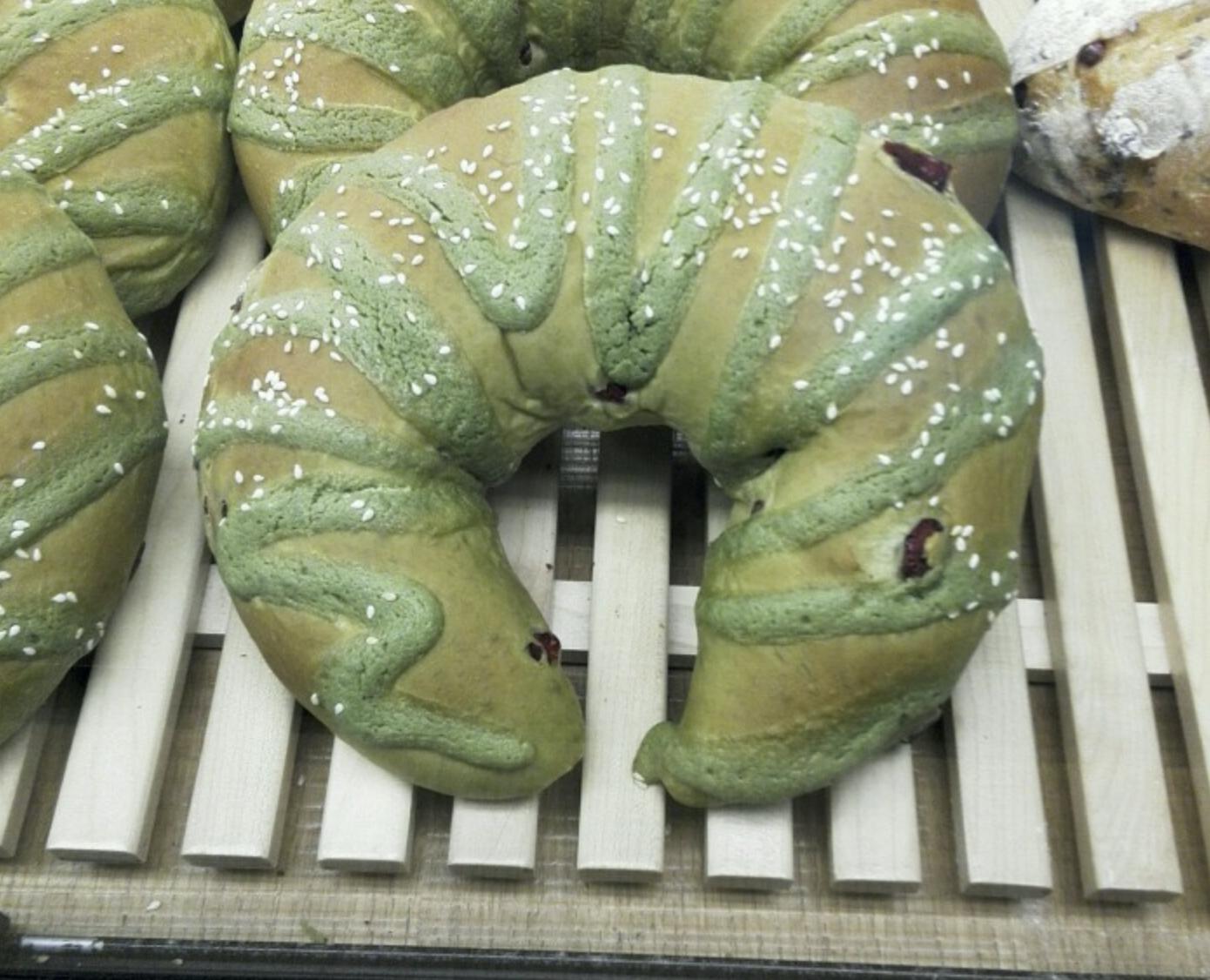 喏，这是一份你想要的20款原麦山丘面包大测评（内含6个彩蛋菜单）