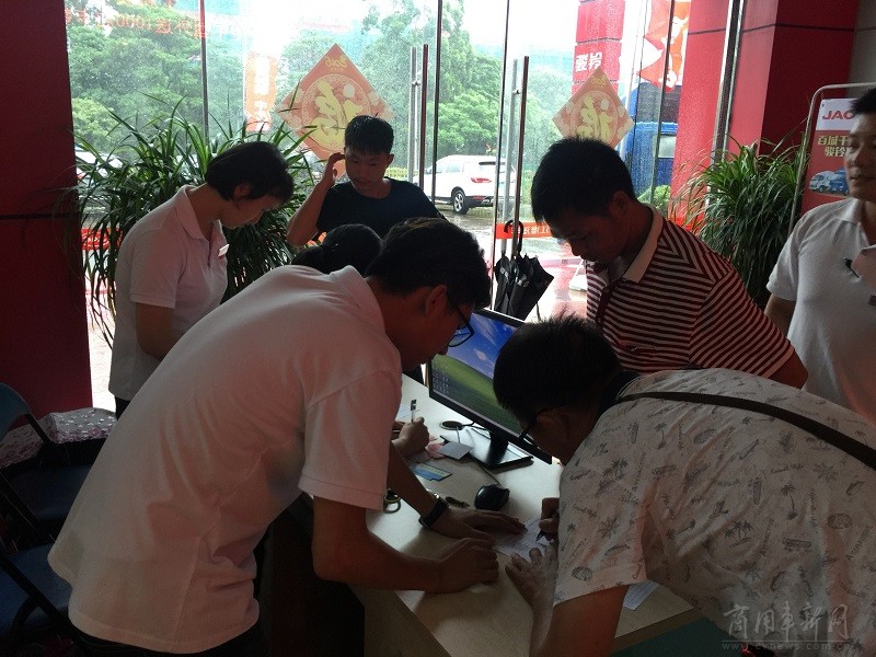 骏铃v3轻卡新款,骏铃v3轻卡货车价格