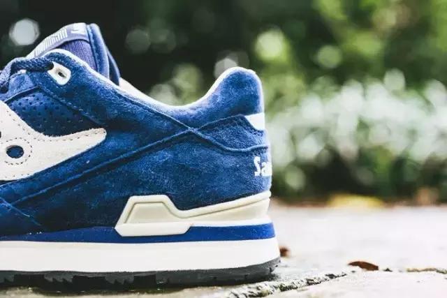 12岁到15岁的运动鞋耐磨耐穿轻松,推荐一款经典的运动鞋