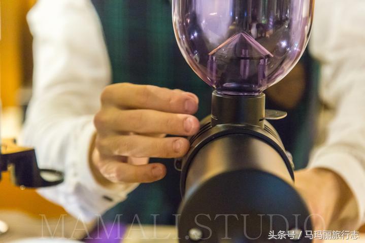 住赏气质喆啡,一辆复古老爷车把你接到咖啡馆的家