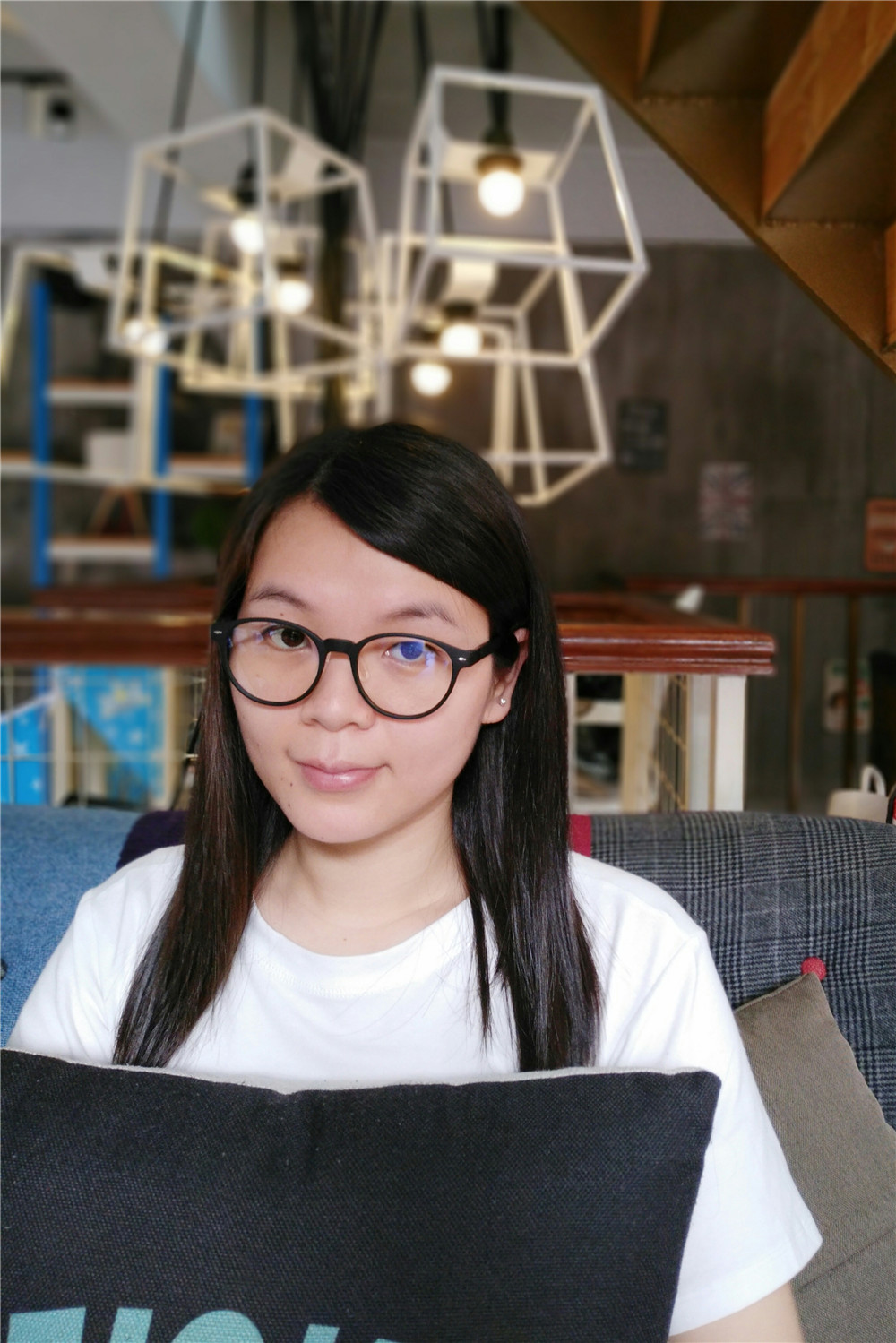 变色炫酷眼镜测评,防蓝光变色眼镜推荐测评