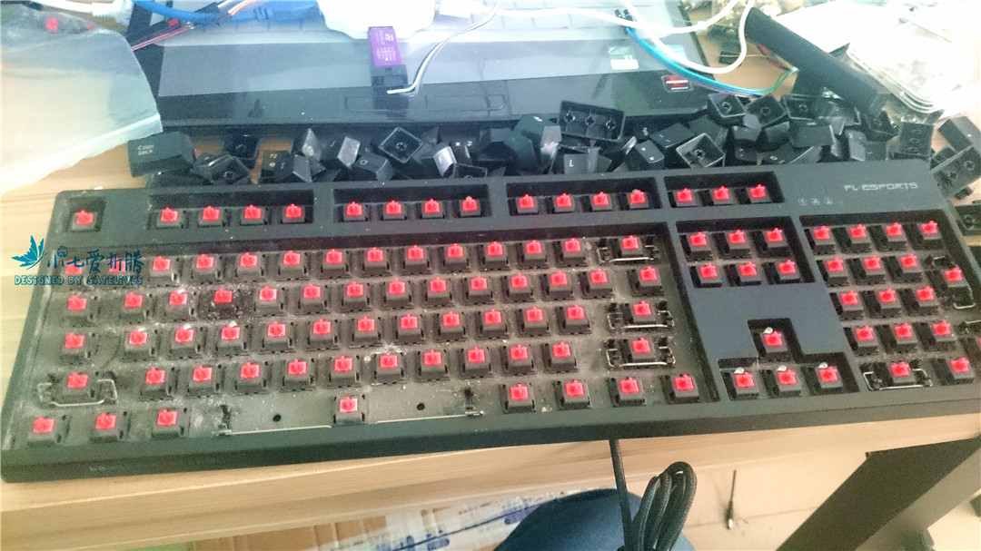 机械键盘如何调节背光,所有的机械键盘都可以调背光吗