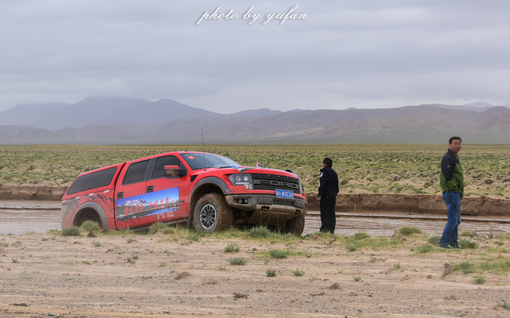 无人区穿越多少公里,无人区穿越和荒野求生哪个难