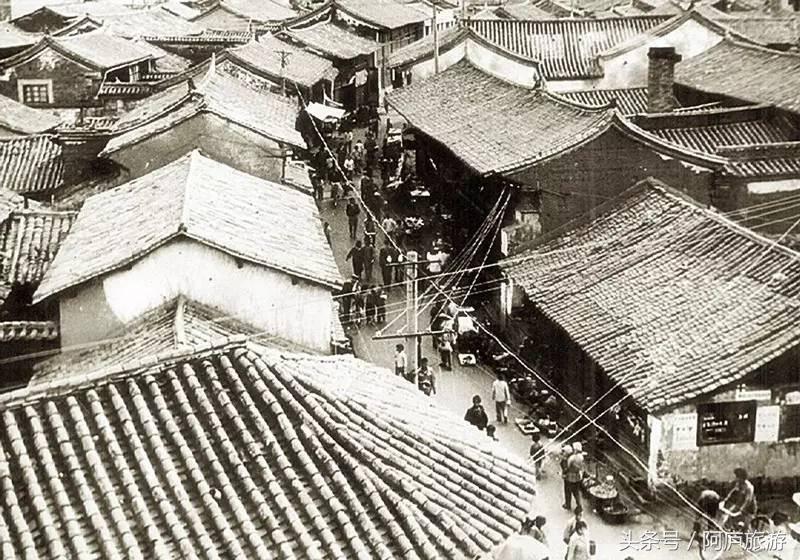 浣犵殑鍚嶅瓧鍗楀崕,浣犵殑鍚嶅瓧鎯呰妭