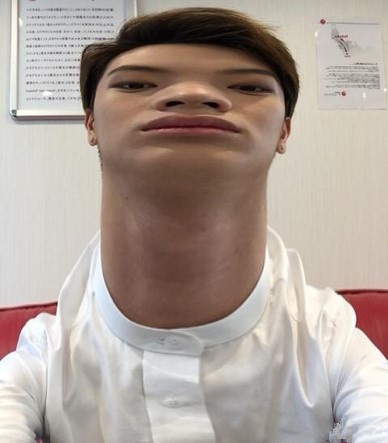 明明靠颜值他偏要靠才华,明明可以靠颜值可他偏要靠才华