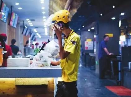 唤醒城市里的人们,唤醒这座城市