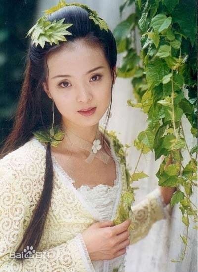 白飞飞和朱七七对比颜值,白飞飞和朱七七现状对比