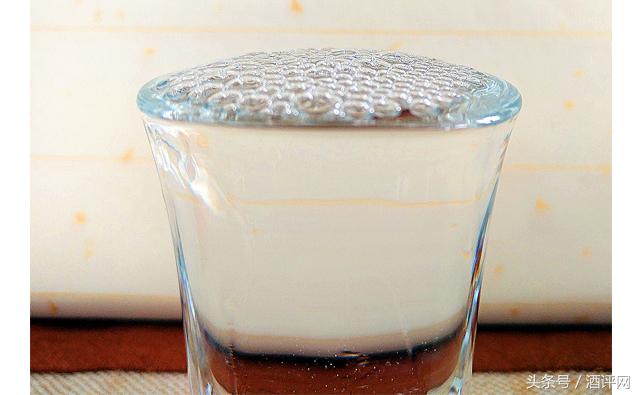 茅台王子酒测评：大厂嫡系，中档酱香酒的不二之选