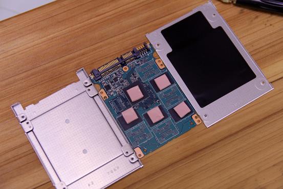 东芝q200固态硬盘,东芝固态硬盘q200评测