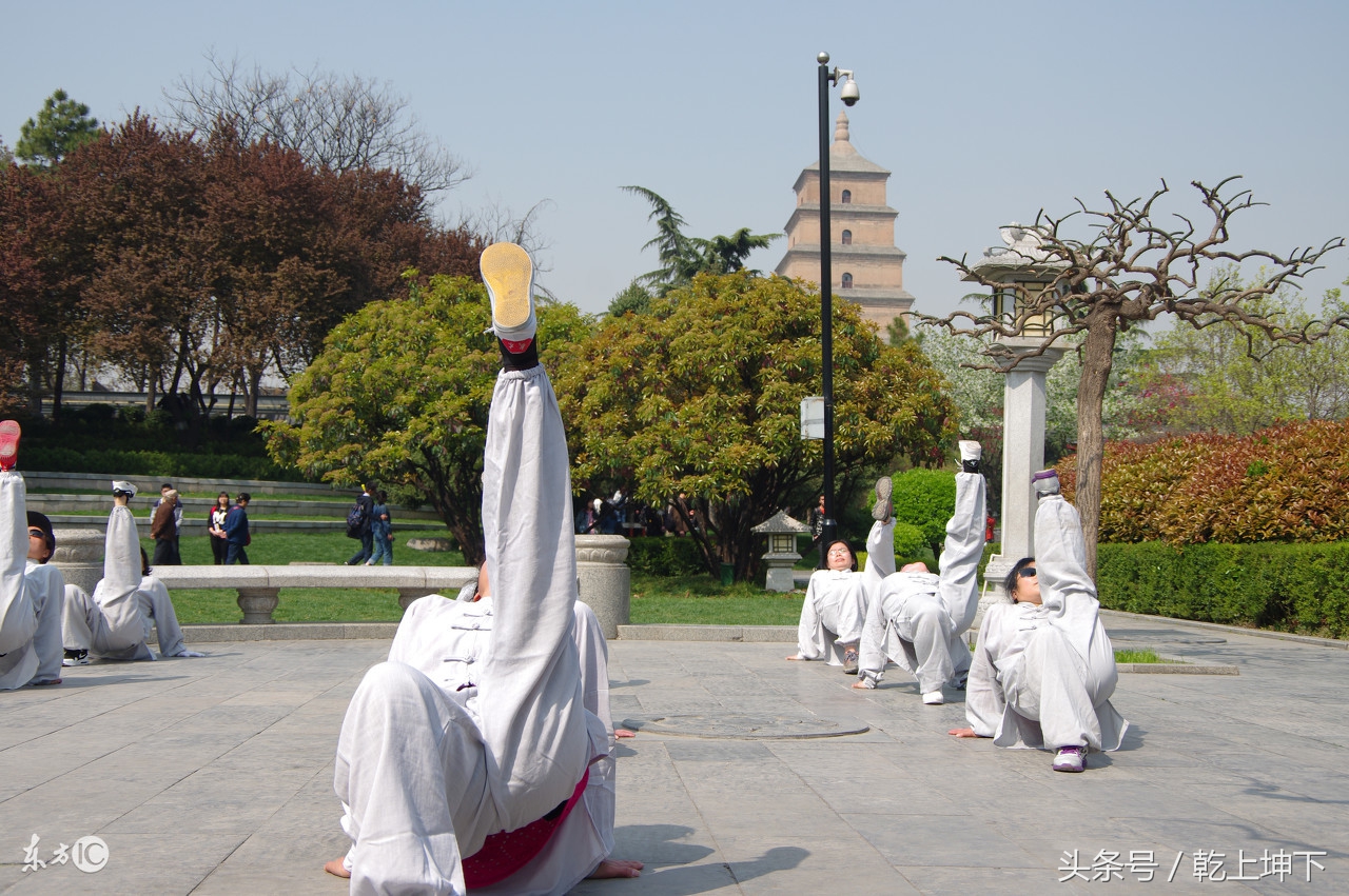 何谓易筋经,什么是易筋易骨易髓