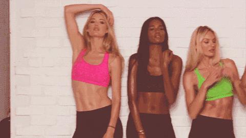 面部浮肿怎么快速消除推拿,下肢水肿的推拿方法