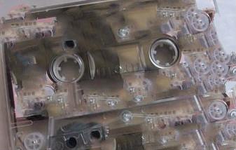 韦达庆找马却找到了数不清的人骨和陶片还听到千军万马厮杀专家说那地方叫“雷打岩