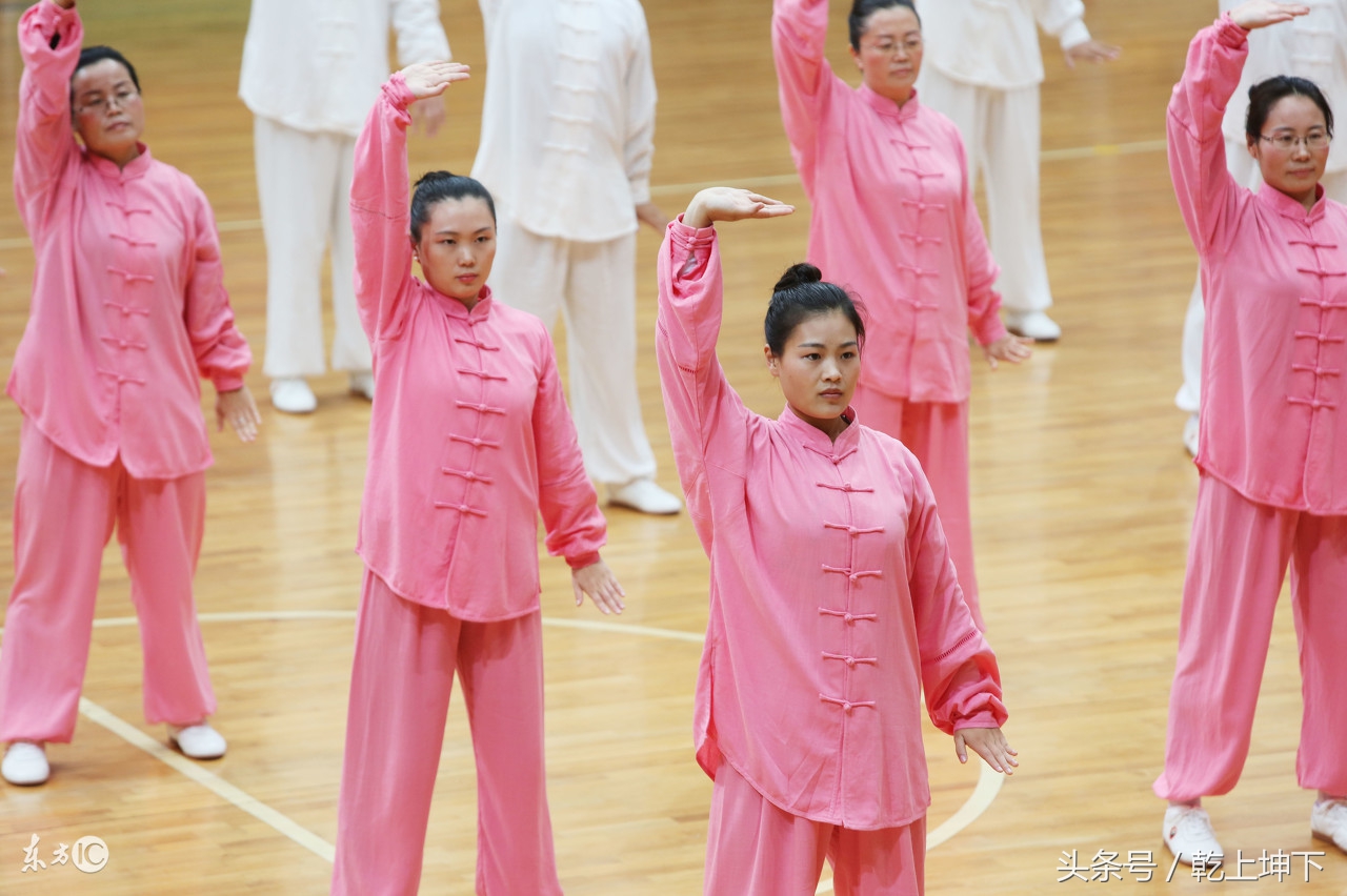 何谓易筋经,什么是易筋易骨易髓