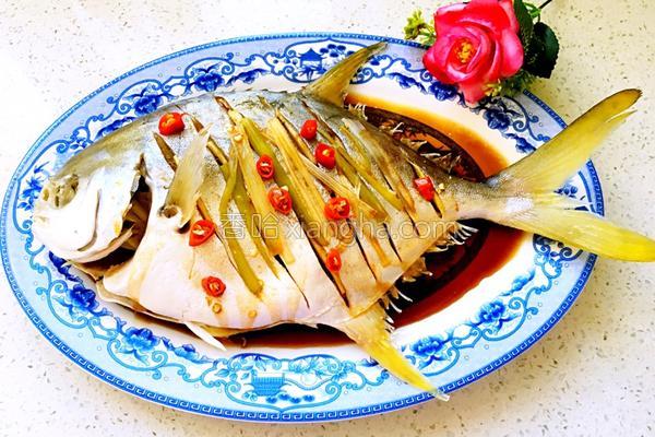 清蒸白鲳鱼怎么蒸才好吃,清蒸鲳鱼要蒸几分钟才好