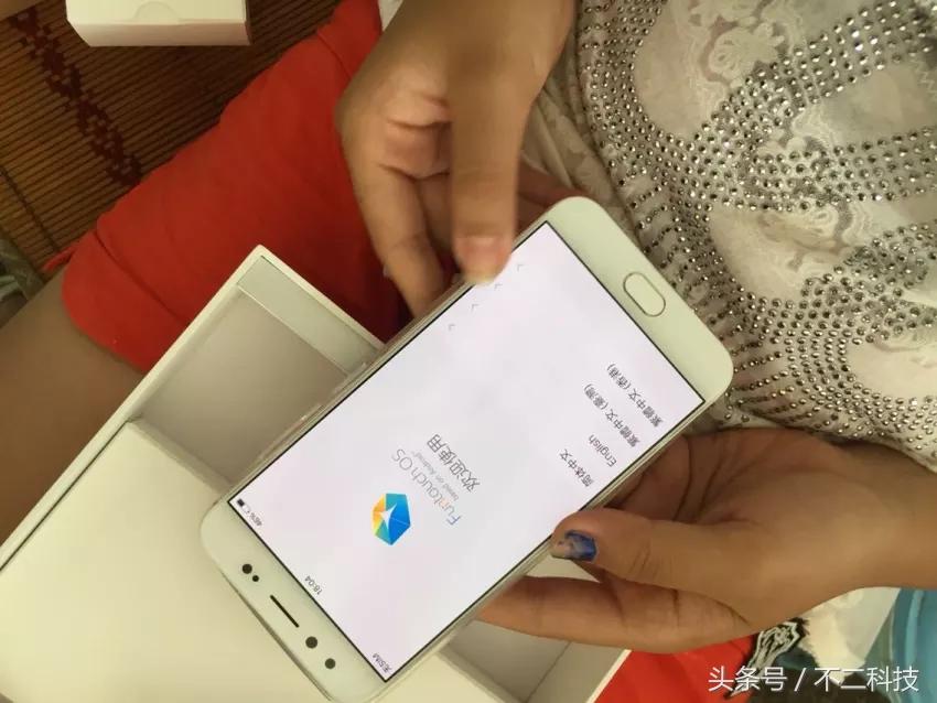 VIVOX9怎么样值得买吗,vivox9s现在值得购买吗