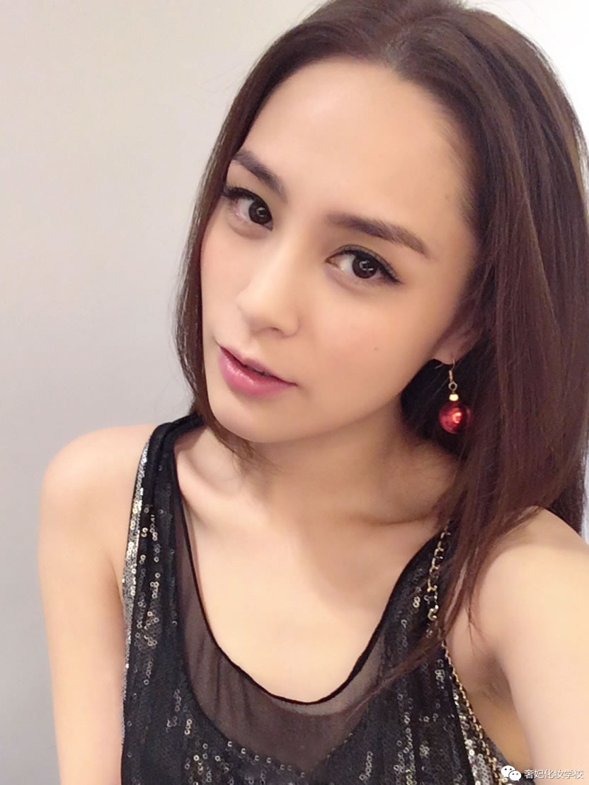 阿娇内双清冷系日常妆容,阿娇减龄穿搭