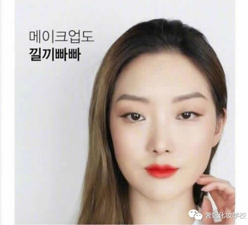 阿娇内双清冷系日常妆容,阿娇减龄穿搭