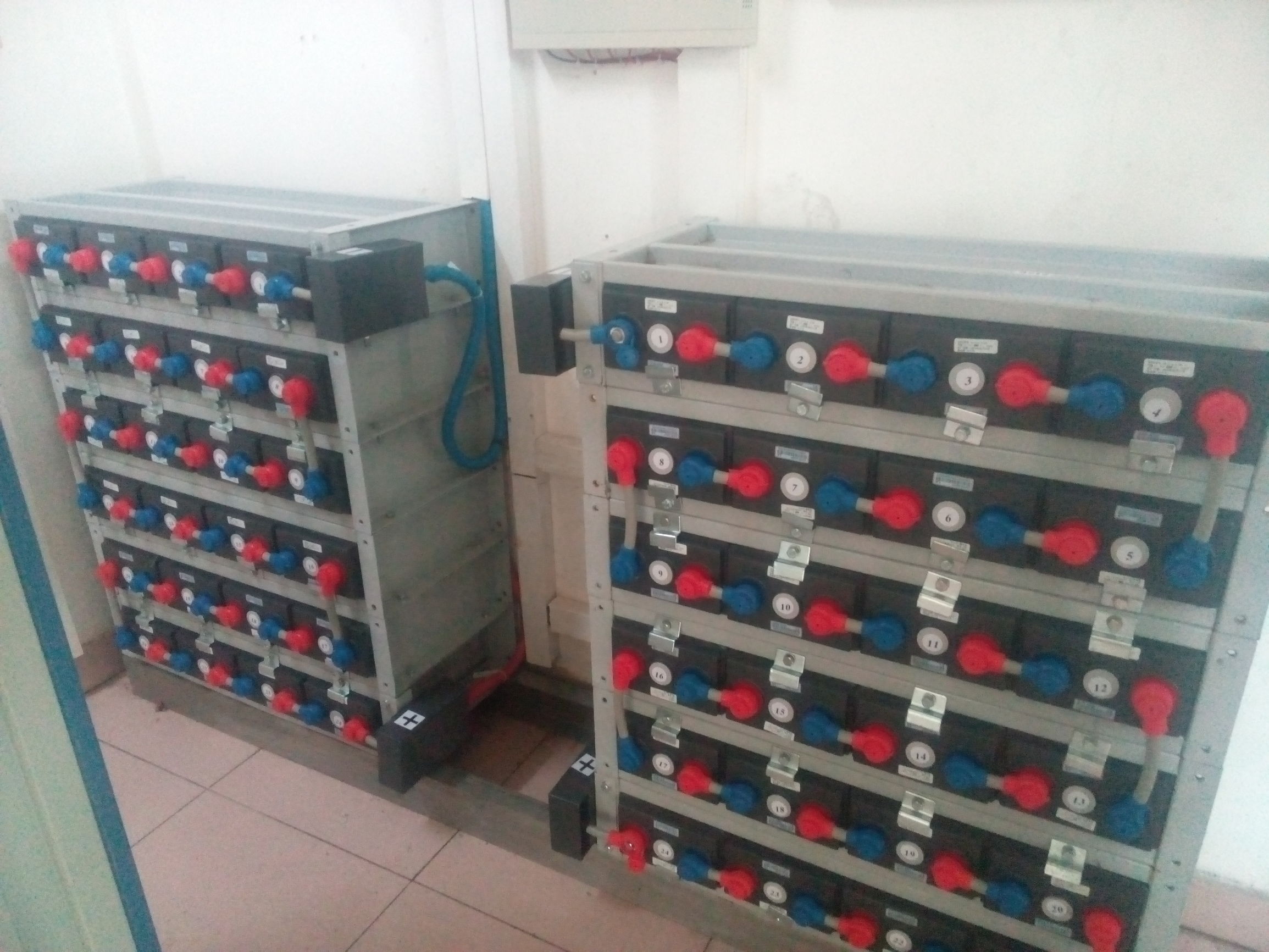 机房用的电池有哪些,机房备用电池安装