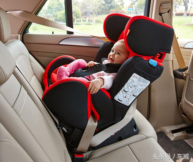 安全座椅侧翼保护重要吗,安全座椅材质重要还是认证重要