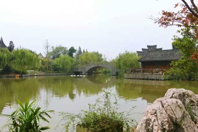 客栈感悟,短暂的停留永远的痛