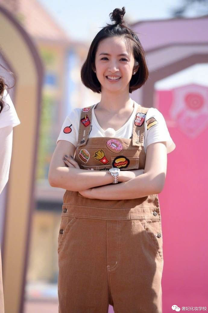 阿娇内双清冷系日常妆容,阿娇减龄穿搭