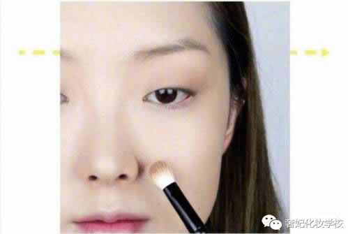 阿娇内双清冷系日常妆容,阿娇减龄穿搭