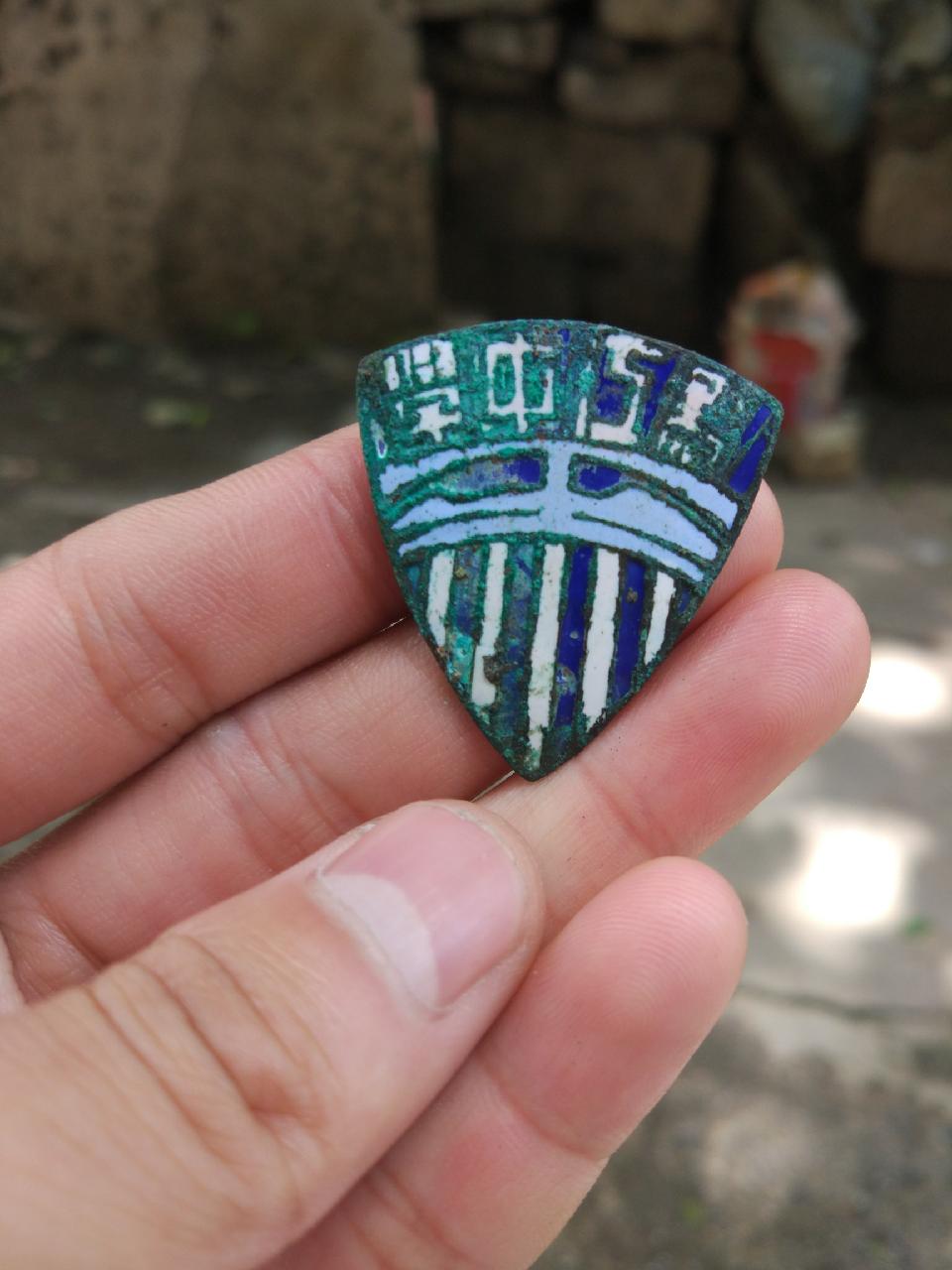 吓着你,安顺黔江中学这么大来头