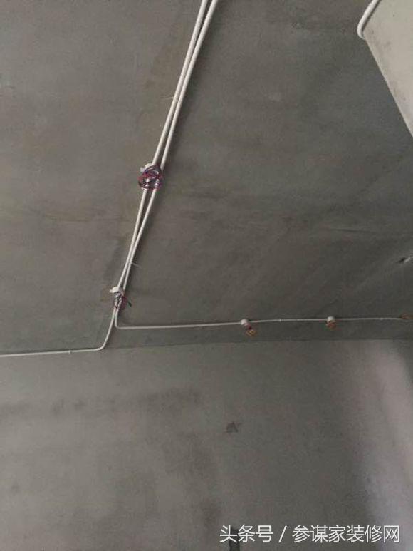 水电线路走天花好还是走地好,你们家的水电是怎么走的