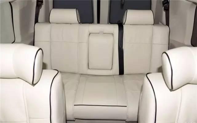 戴墨镜金链子bgm背景音乐,墨镜雪茄金链子三件套bgm是什么