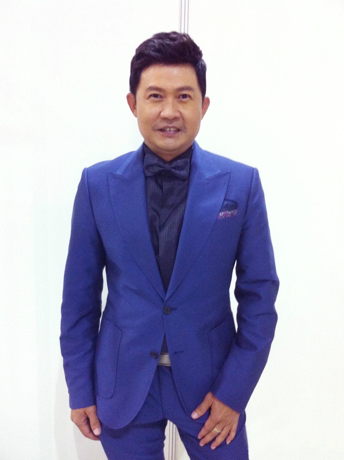 莲花童子哪吒喝牛奶长大见母亲,莲花童子哪吒是中国电视剧么