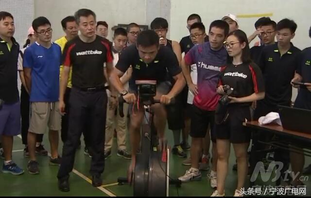 洋教练教足球,洋教练全程中文