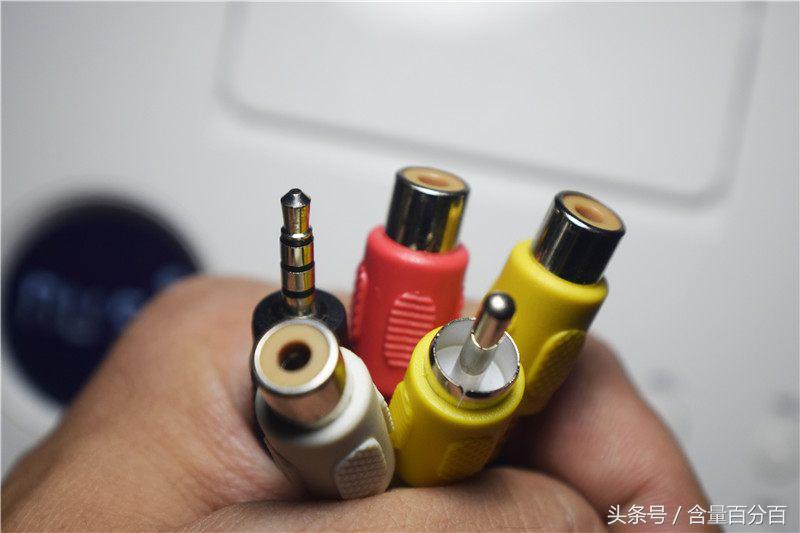 实用!新老功能结合的RSRDD515多功能苹果DVD迷你组合音响