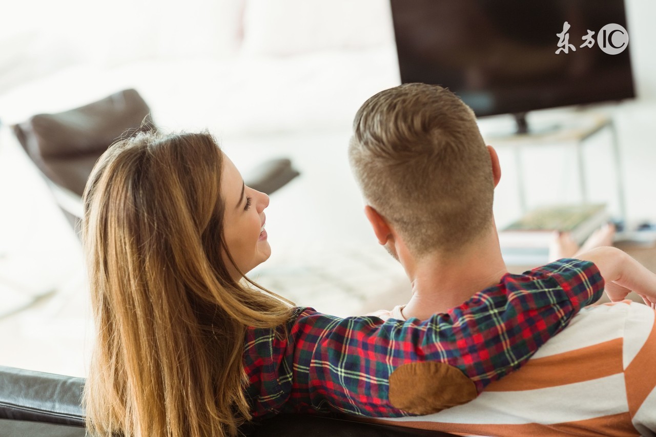 夫妻没有共同话题是很可悲的,夫妻之间没有话题没有共同语言