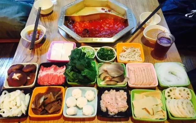 南锣最美胡同,北京南锣鼓巷胡同哪些好吃又便宜