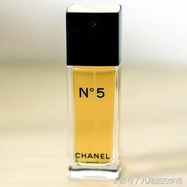 渣男味、发廊味、女老师洗澡后的味道，直男在香水面前简直疯了