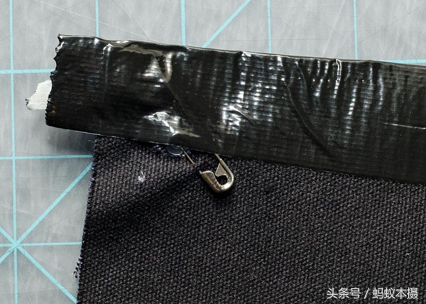 想隔着玻璃拍大片被玻璃反光困扰?这样就能消除玻璃反光!