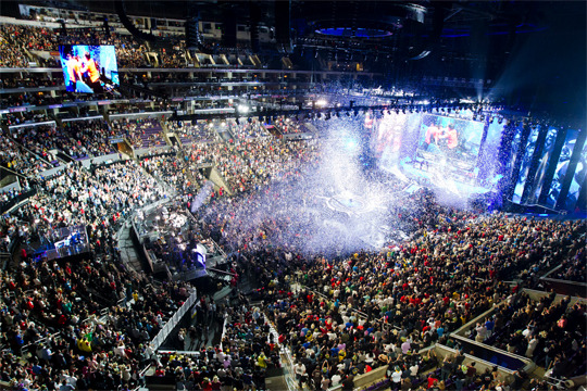 dota2职业选手的鼠标灵敏度,dota2职业玩家拖动视角