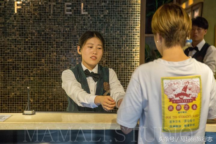 住赏气质喆啡,一辆复古老爷车把你接到咖啡馆的家