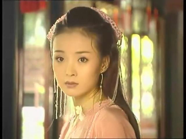 白飞飞和朱七七对比颜值,白飞飞和朱七七现状对比