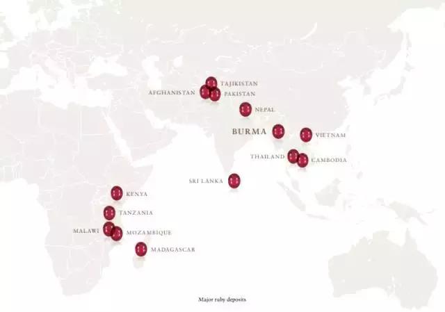 七月末，霸气的狮子就交给热情的红宝石来守护吧！