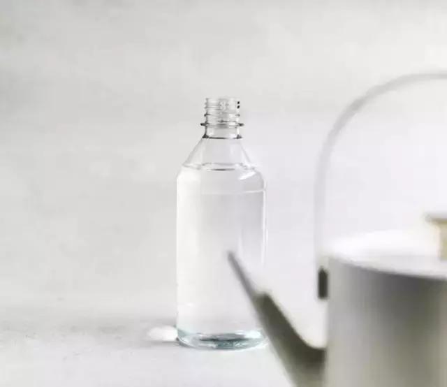 这只高颜值电水壶,美到连英国亲王都想要?|百匠大集