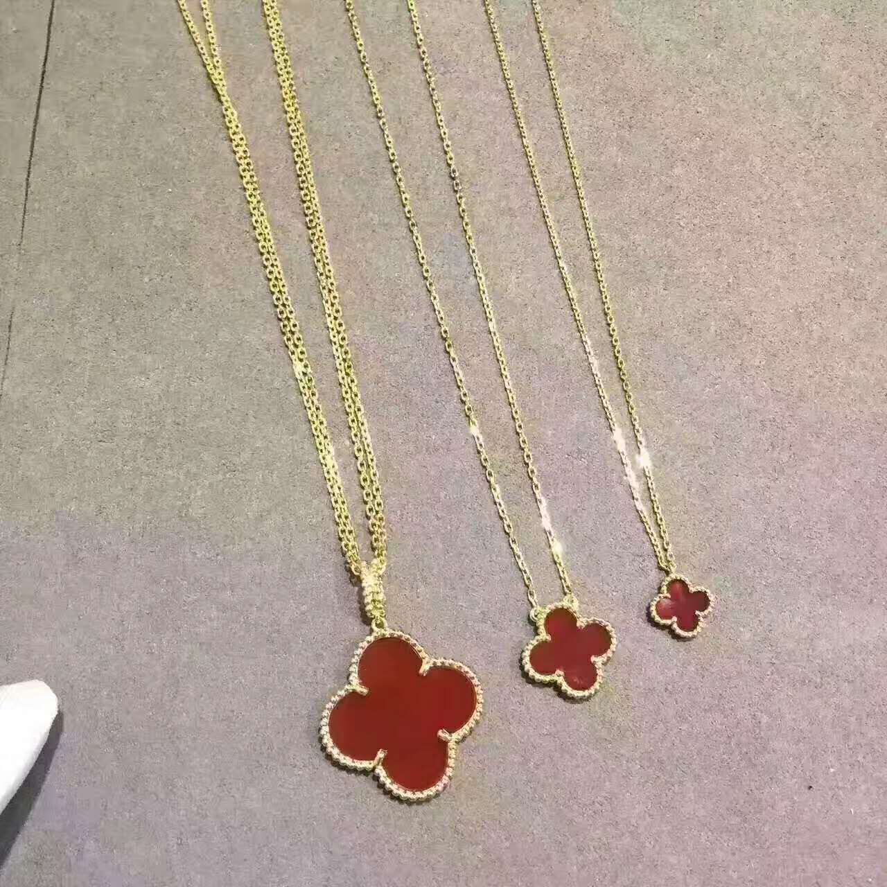 四叶草项链的含义 送四叶草代表什么含义？