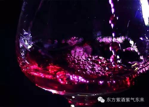 红得发紫颜色,红得发紫紫黑色