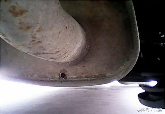 车上都有哪些排水口要清理,车上有哪些排水孔需要疏通