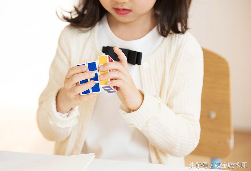 儿童指尖旋转魔豆魔方,儿童指尖旋转滚珠魔方