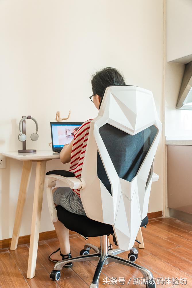 宽大舒适稳定电脑椅,可躺可坐懒人电脑椅
