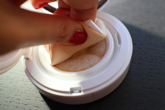 美宝莲气垫和欧莱雅气垫哪个好,气垫BB哪家好